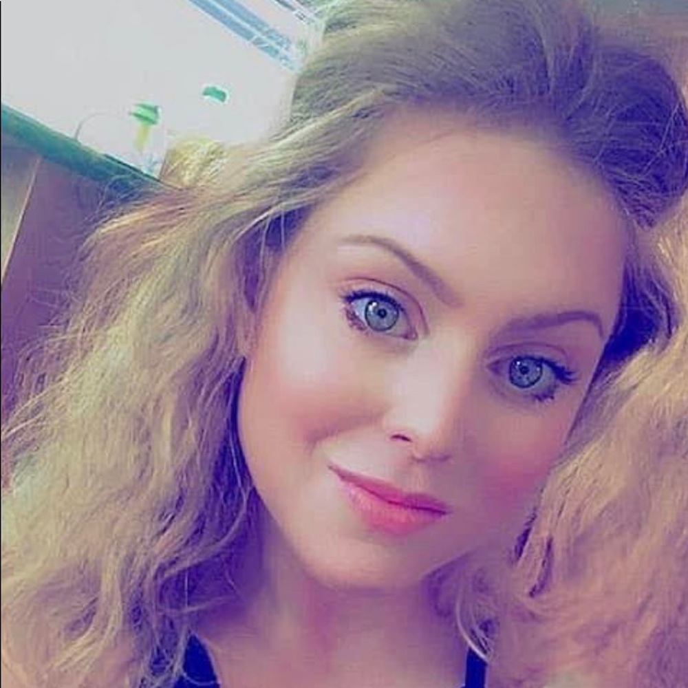 Meet your Posher, Katie